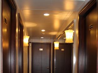 Comfort Guest House E Гонконг Экстерьер фото